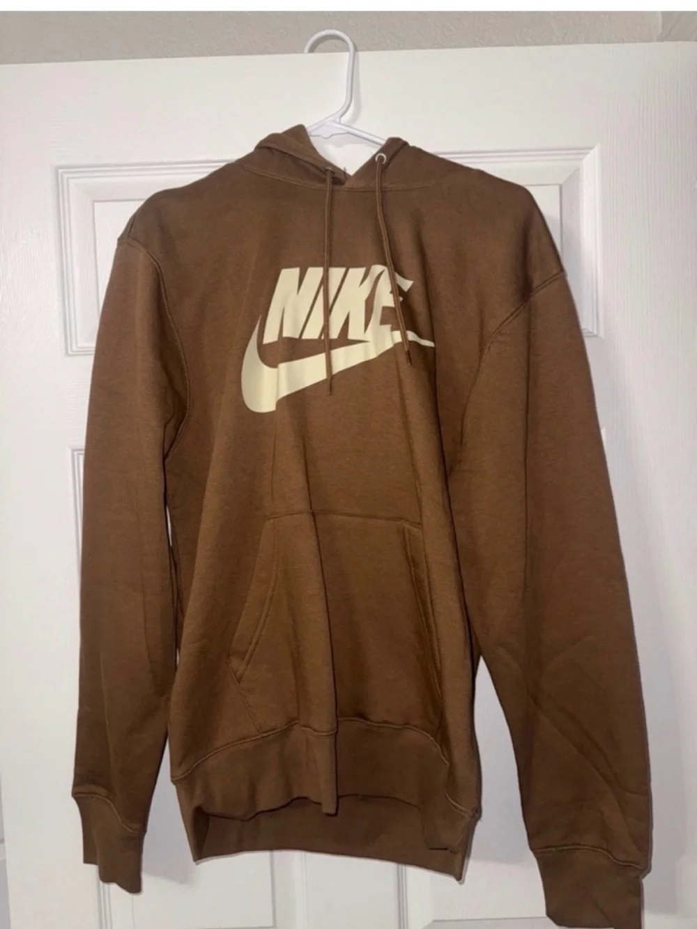 Nike classic pullover